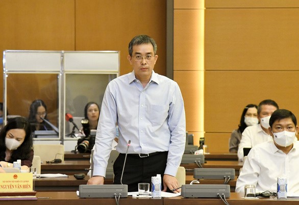 ve-may-bay-vietnamairline 1