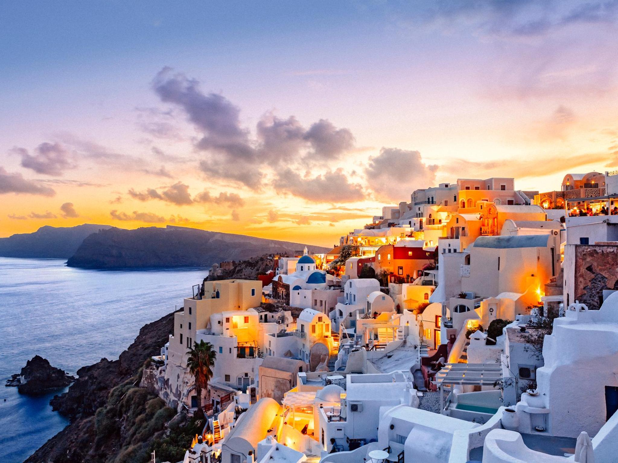 Cảm hứng điểm đến: Santorini, Hy Lạp | Booking.com
